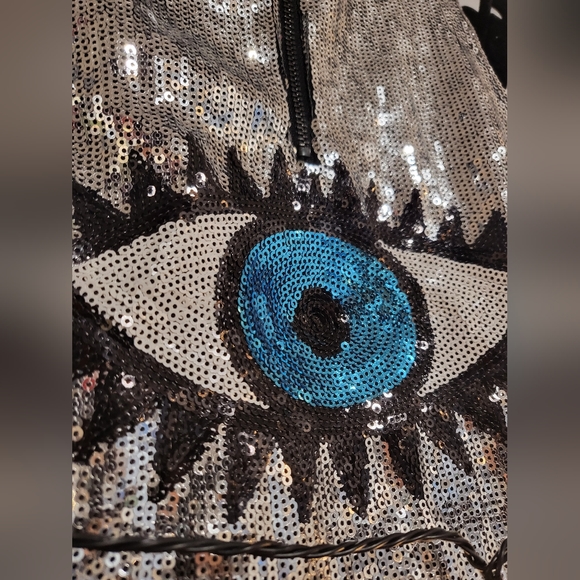 🖤 SOLD ON DEPOP 🖤 Sequin Eye Half Zip Small Cropped Tank Top - Picture 7 of 9